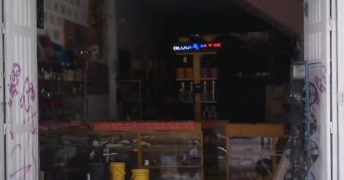 FERREDEPOSITO TIENDA DE LA CONSTRUCCION  FUNZA